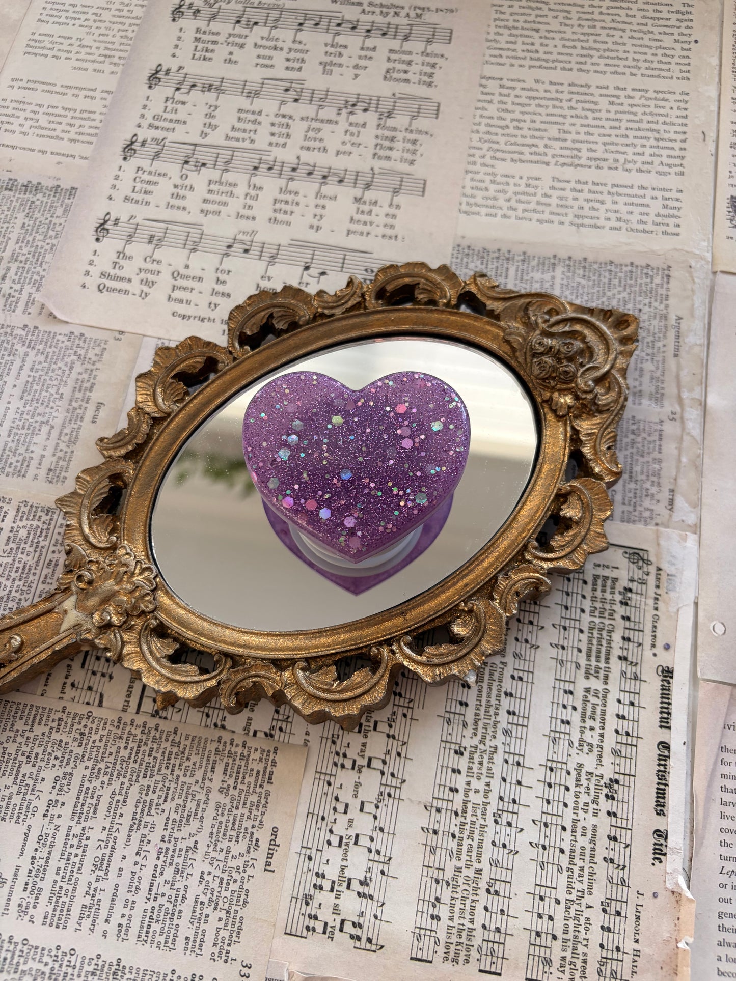 HEARTTHROB KINDLE GRIP