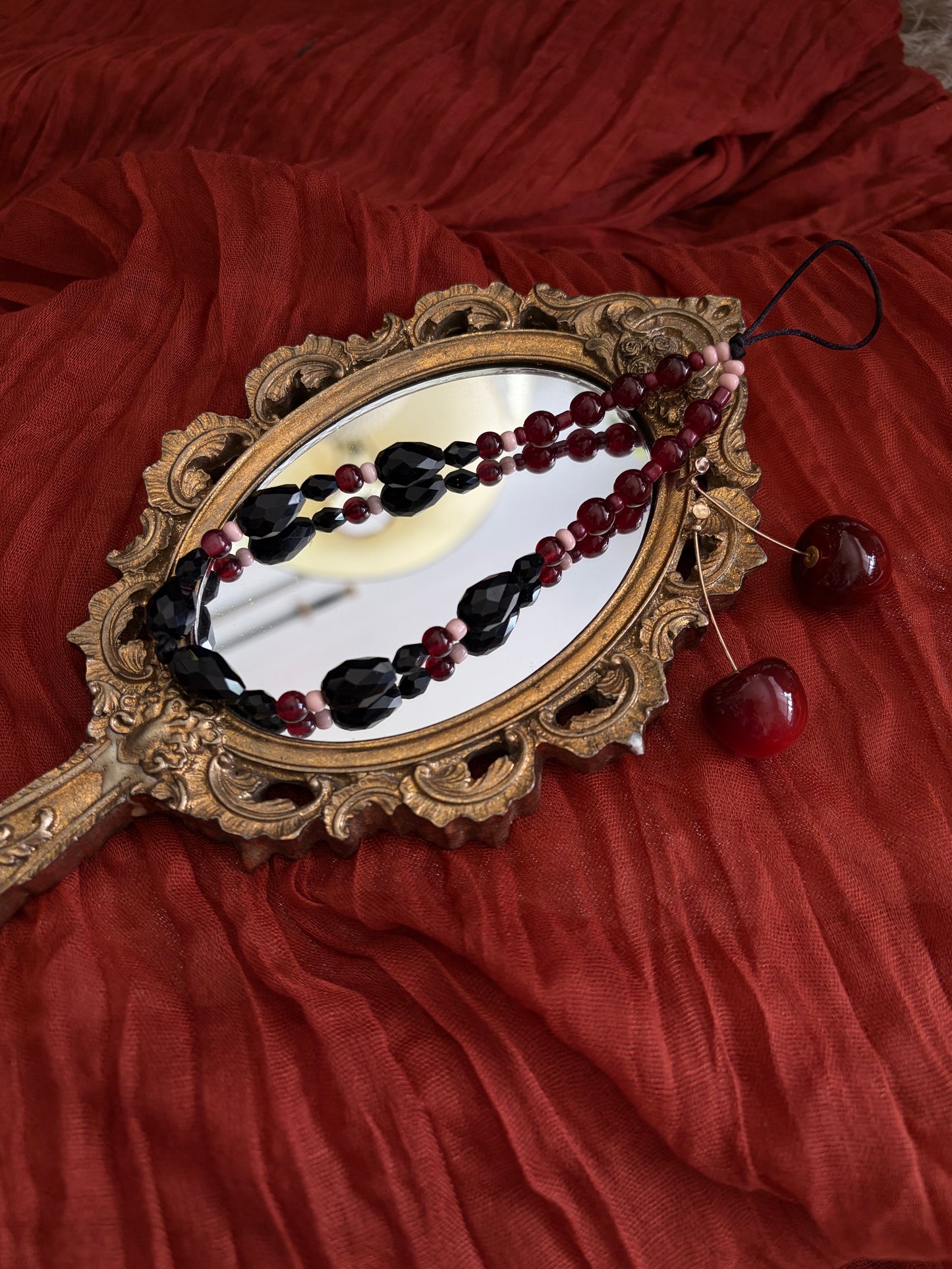 BLACK CHERRY WHISKEY KINDLE CHAIN